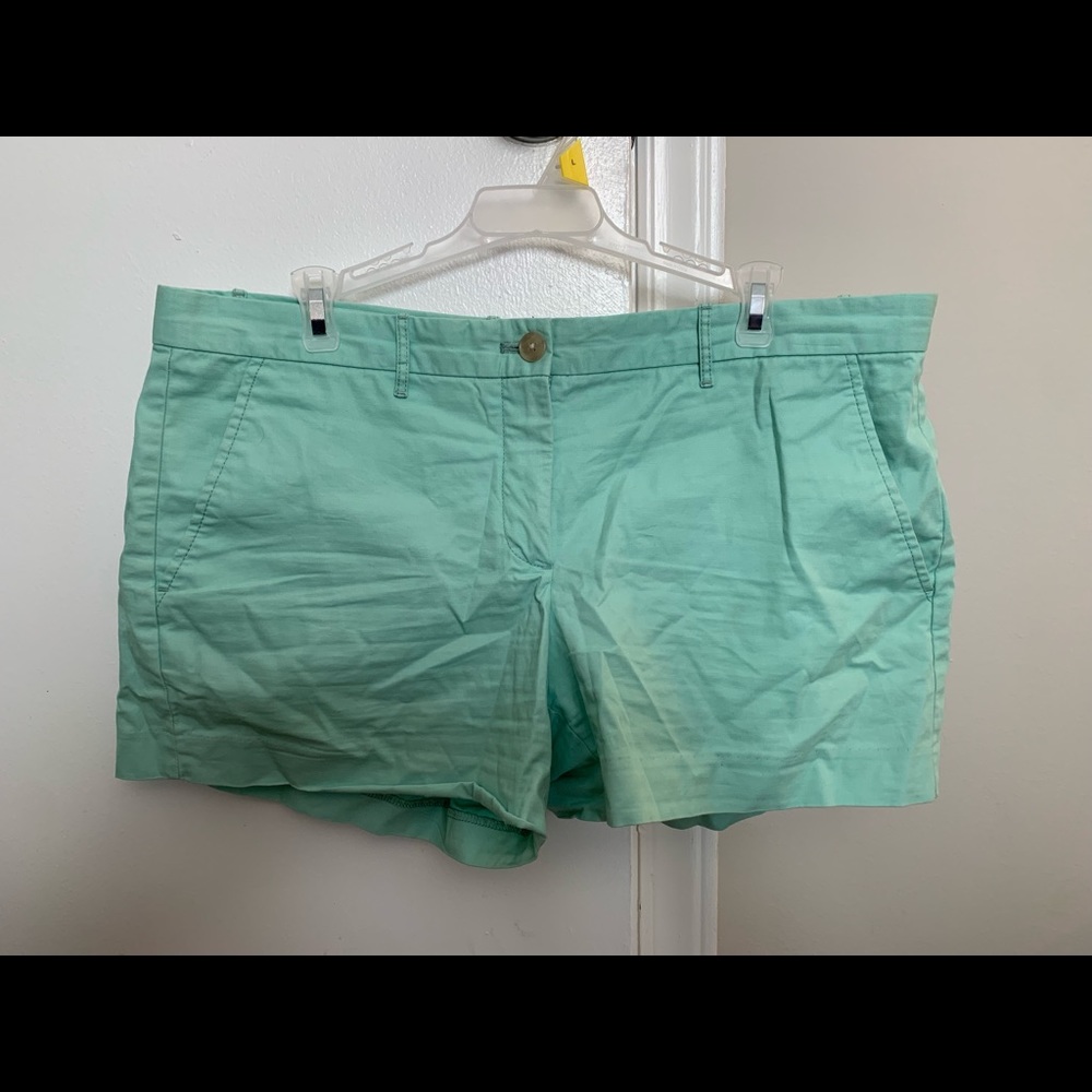 Gap shorts